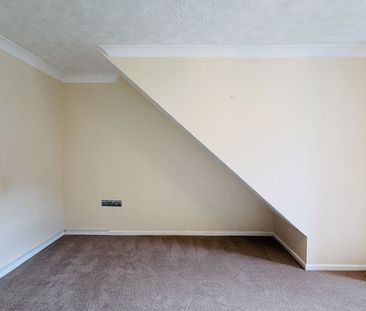 Queensway, Taunton - Photo 2