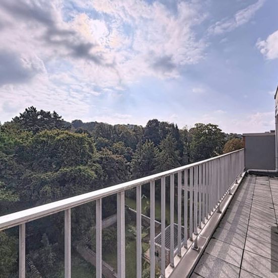 Appartement te huur - Photo 1