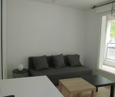 Location Appartement 1 pièce 23m² ORLEANS 45000 - Photo 2