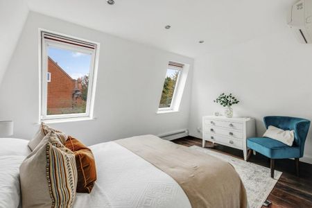 3 bedroom terraced house to rent - Photo 4