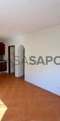 Moradia T2 para alugar em Cascais - Foto 1
