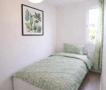 Lilla Idtjärnsgatan, Angered - Foto 1