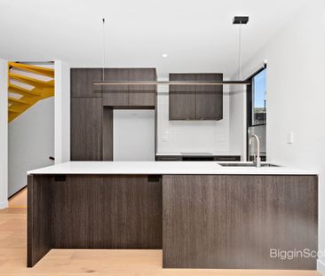 5 Yirram Lane, Richmond VIC 3121 - House For Rent | Domain - Photo 6