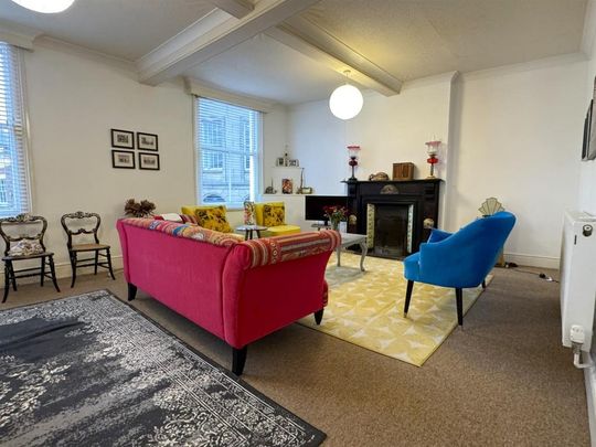 2 bedroom maisonette to rent - Photo 1