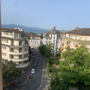 Charming studio located under the Lausanne train station - Photo 2