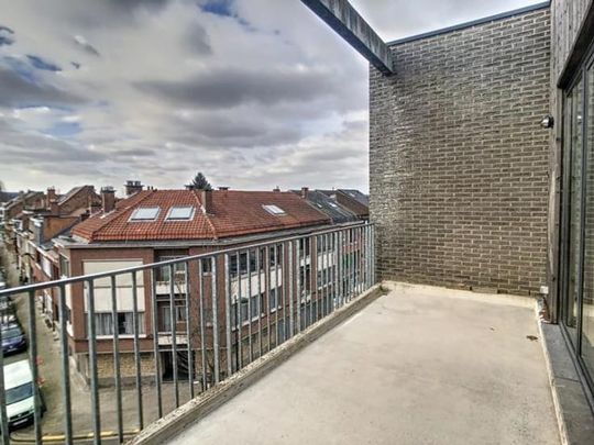 Appartement te huur - Photo 1