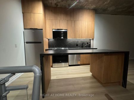 District Lofts , #521 - Photo 4