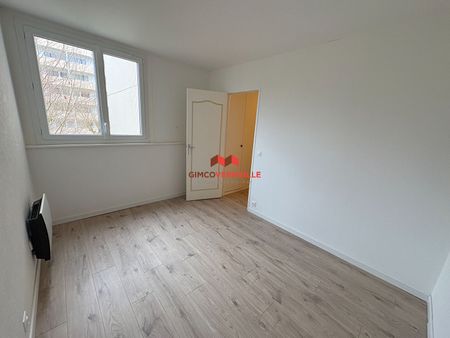 Location Appartement 4 pièces 88m² - Photo 3