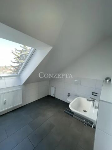 sonnige 2,5 Zi - DG - ca. 59 m² - Erstbezug - Schniegling - Photo 4