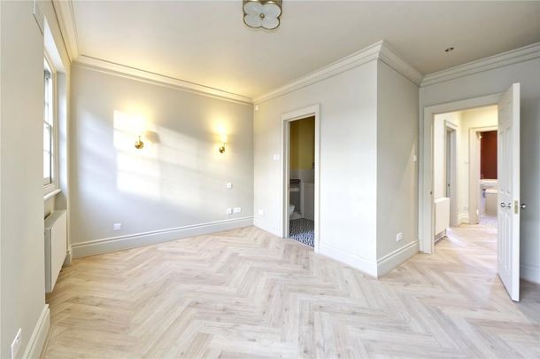 4 bedroom terraced house to rent - Photo 1