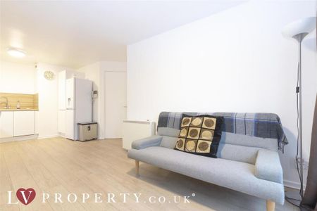 2 bedroom apartment to rent - Photo 2