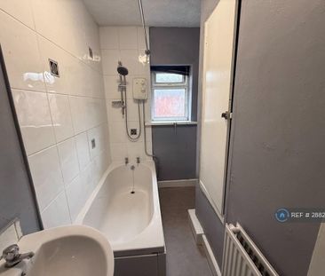2 bedroom terraced house to rent - Photo 6