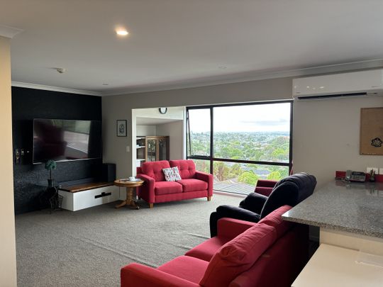 C/12 Laurina Road - Photo 1