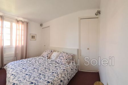 Location Maison 3 pièces 134m² ST CYR SUR MER 83270 - Photo 4