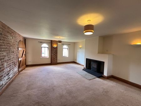 4 bedroom barn conversion to rent - Photo 3
