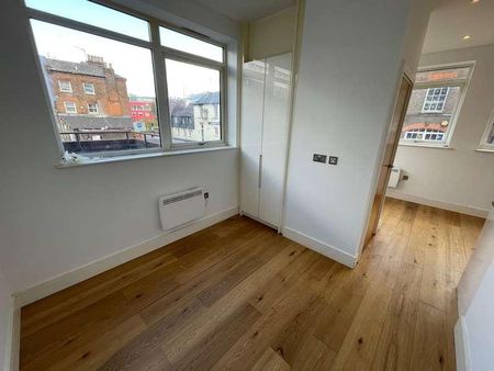 The Landmark - Open Plan Apartment - Central Luton - Furnished, LU1 - Photo 2