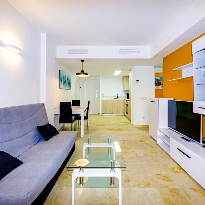 Ref. 7084 Long term rental two bedroom flat in the residence “Recoleta”. - Photo 1