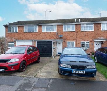 Selborne Close, Camberley - 3 bedrooms Property for lettings - Seym... - Photo 4