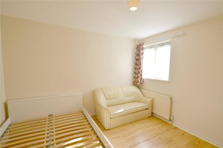 1 Bed Flat, Kirby House, CR0 - Photo 5