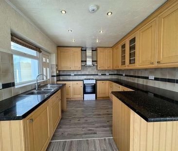 Westfield Avenue, Skelmanthorpe, Huddersfield, HD8 - Photo 6