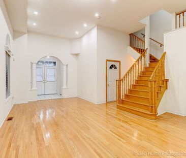 For Lease - 211 Kayla Crescent, Vaughan, Ontario - Photo 6