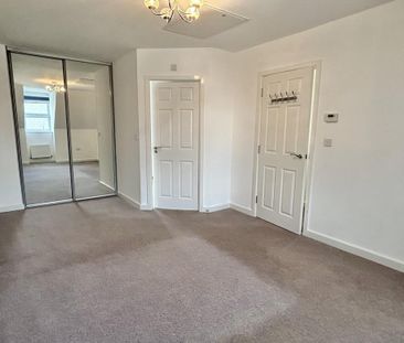 3 bedroom semi-detached house to rent - Photo 6