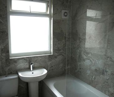 Wealdstone, HA3 - Photo 3