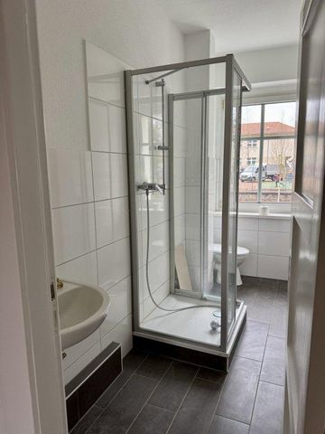 Helle 2-Zimmer-Wohnung mit Balkon in ruhiger Lage - Photo 2