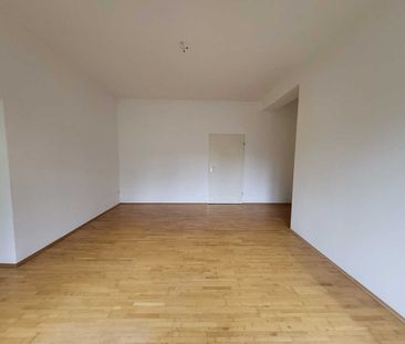 Großzügige 5-Zimmer-Wohnung in Berlin-Steglitz! - Foto 2