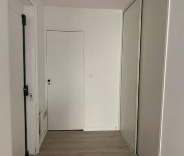 Location Appartement 1 pièce 23m² BORDEAUX 33000 - Photo 6