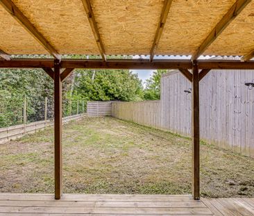 GELIJKVLOERS APPARTEMENT MET GARAGE EN TUIN - Foto 4