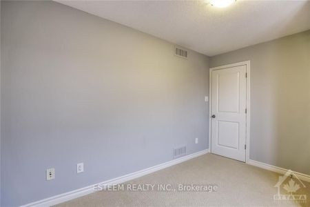 For Lease - 210 COOKS MILL Crescent, Blossom Park - Airport and Area, Ontario - Photo 2