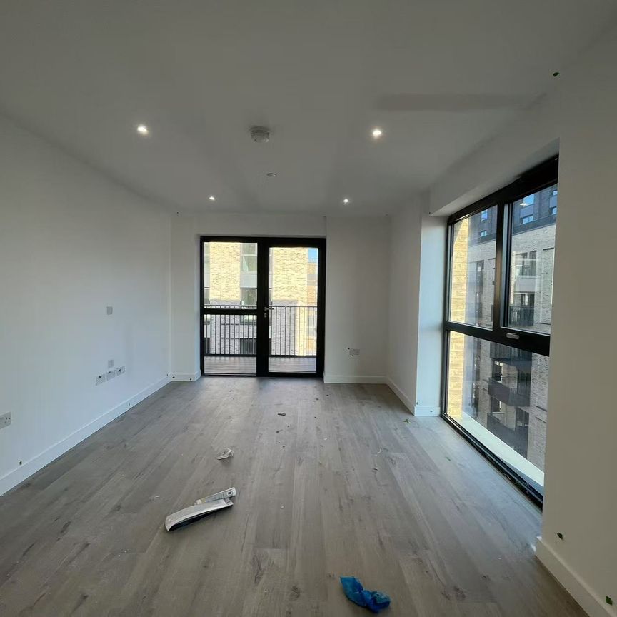 Scarlet Court, N4, London - Photo 1