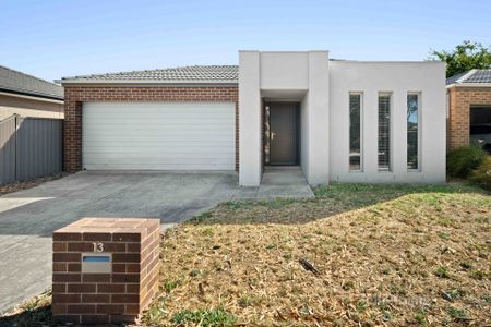 13 Oberon Street, Alfredton - Photo 3