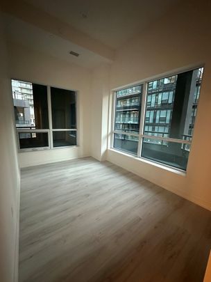 For Lease - 120 Broadway Avenue Unit# 411, Toronto, Ontario - Photo 1