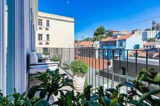 Apartment 1 bedrooms in the center Santo António Lisboa for rent - store room, balconies, gardens, equipped, swimming pool, turkish bath, sauna, garage, balcony, parking space - Photo 2