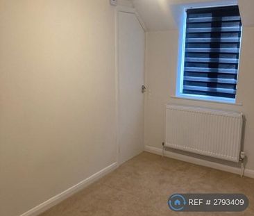 1 bedroom semi-detached house to rent - Photo 3