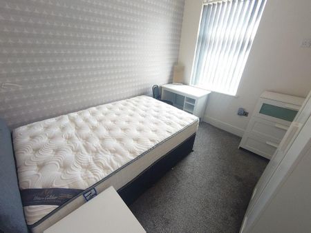 2 bedroom terraced house to rent - Photo 5