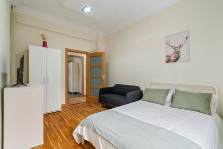 Calle de Cartagena, Madrid, Community of Madrid 28028 - Photo 4