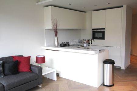 South Bank Tower, Stamford Street, London, SE1 - Photo 5