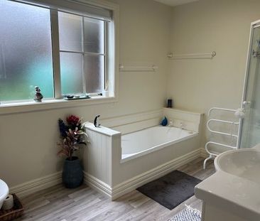 6a Elwyn Pl - Sunny townhouse in Avonhead - Photo 2