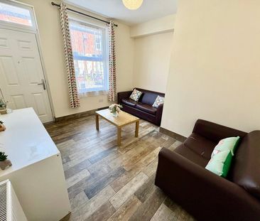 5 bedroom house to rent Pomona Street, Sheffield, South Yorkshire, S11 - Photo 1