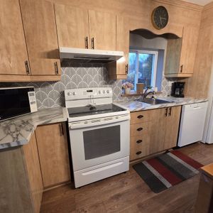 Bas De Duplex 4 1/2 Meublé à Louer - Photo 3