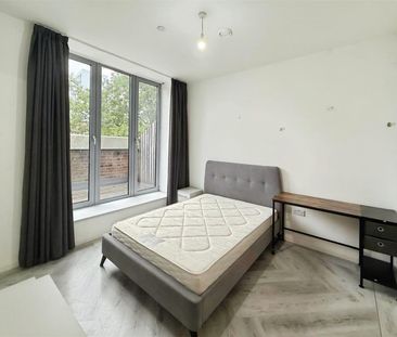 2 BED Apartment To rent - Photo 2