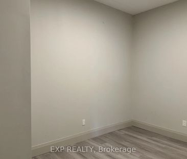 Condo Townhouse For Lease | S8155360 - Photo 3