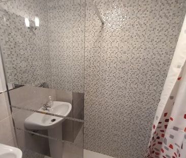 Calle San Hermenegildo, Sevilla, Andalusia 41003 - Photo 5