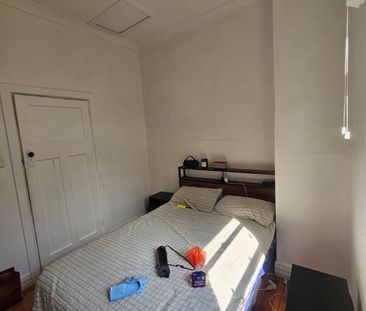 West Footscray - Photo 1