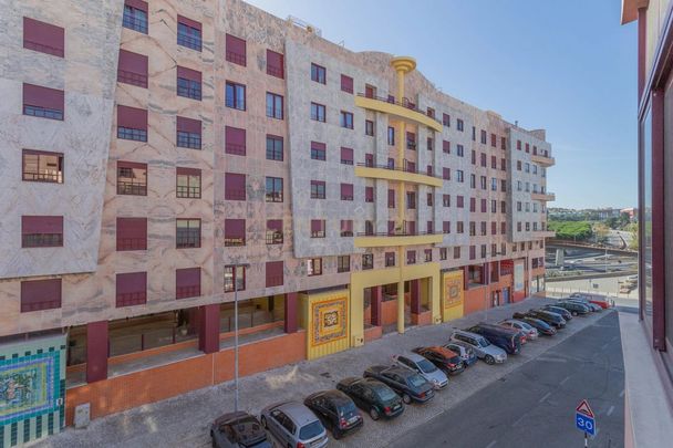 Almada, Setúbal Municipality - Photo 1