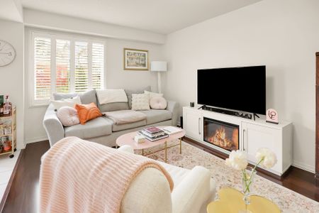 For Lease - 19 Beech Street, Grimsby, Ontario - Photo 4