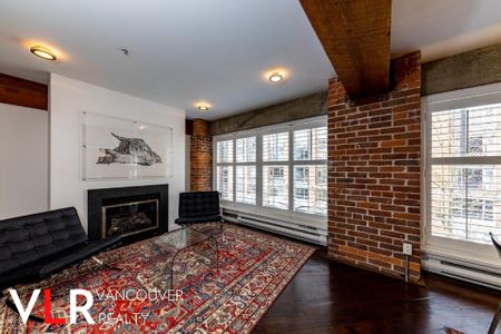 Condo in Downtown Vancouver, BC - Photo 4